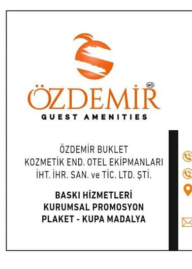 Özdemir Buklet Kozmetik Endüstriyel Otel Ekipmanları Logo