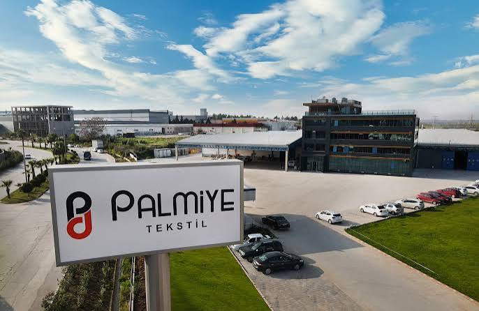 Palmiye Tekstil Logo