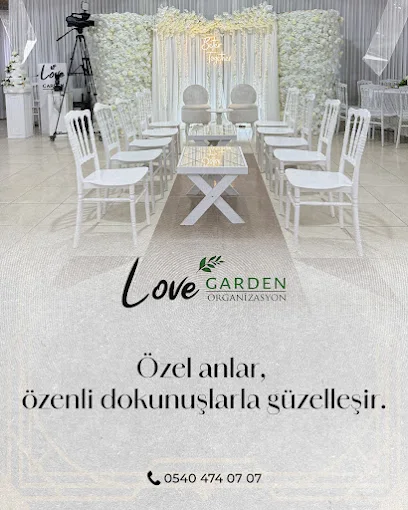 Love garden Logo